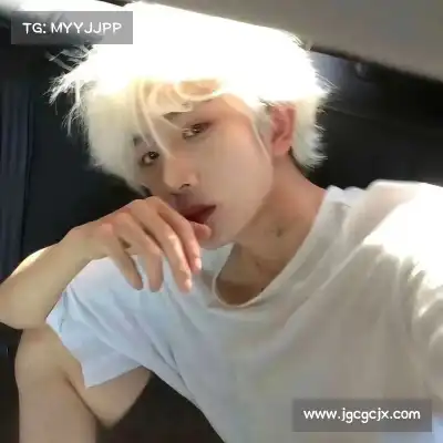 滑颢清